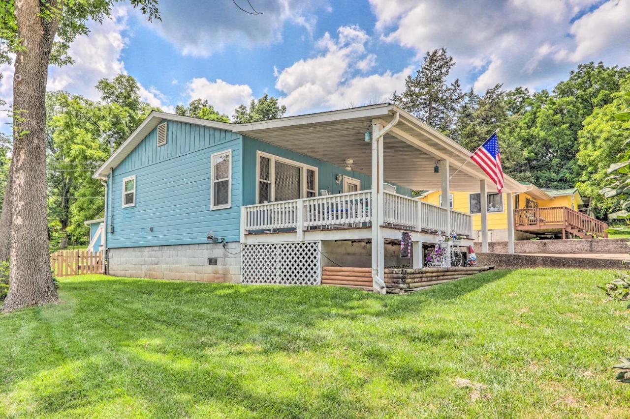Cheerful Camdenton Cottage Steps To Lake! Exterior foto
